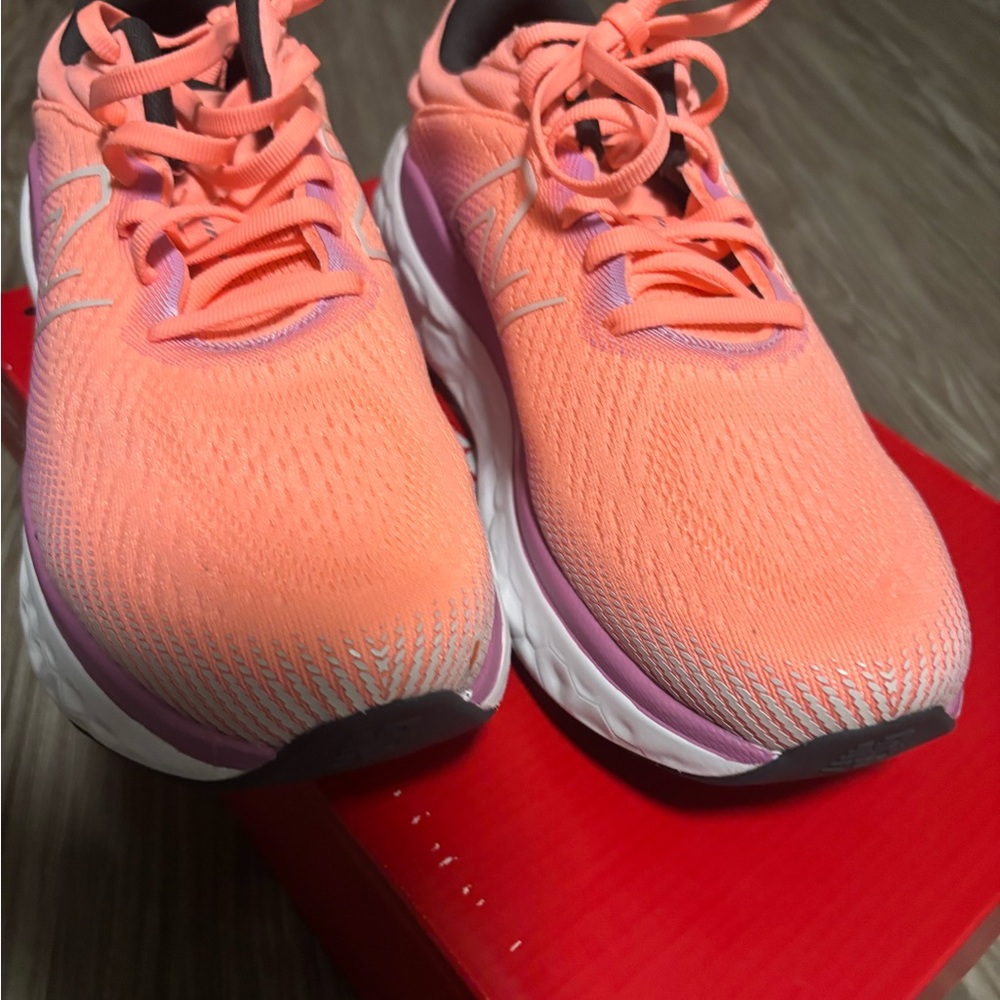 New Balance Women's Fresh Foam Running Shoes in Grapefruit/Raspberry - Picture 3 of 6